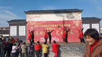 定远县张桥镇高塘社区农家书屋舞蹈队表演双人舞串烧《等你等了三千年》十《十送红军》