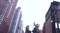 美美哒 奥特曼跳广场舞 奥特女神一个八拍征服你。