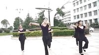 红山果广场舞（5个人）