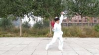 哈尔滨周家镇中老年快乐姐妹舞蹈队（太极逍遥扇）习练：张伟霞