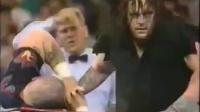 WWE：送葬者巅峰时期的身体素质，抗击打能力让比洛奇怀疑人生！