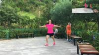 农村大姐家中练习鬼步舞 零基础鬼步舞教学最简单的广场舞鬼步舞视频大全 中三步广场