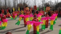周至县尚村舞蹈队演出广场舞《正月十五闹花灯》