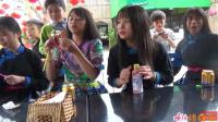 越南苗条广场舞族姑娘, 不上学了开始努力养家, 用手机学舞蹈