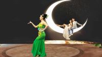 洁琼广场舞《多情的月光》创意版