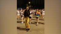 黄裤子大美女广场舞跳的有气质 舞步活泼动作美