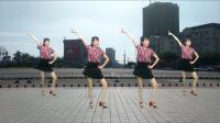 筷子兄弟经典神曲广场舞《小苹果》动感活泼, 简单步子舞, 好看好学