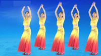 一支优美的傣族风格广场舞《水月亮》 曼妙的舞姿令人陶醉