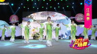 油纸伞，青纱裙，广场舞《江南美》是小编见过最美的古典舞！