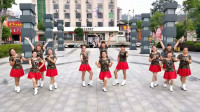 燕子广场舞《想你就能梦见你》中老年集体健身舞，适合大众