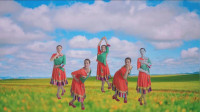 特色藏族舞《彩色的腰带》外出务农回来的小媳妇也跳起了广场舞