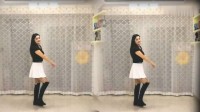 火热广场舞来袭《爱把我包围》 2019热门舞蹈视频