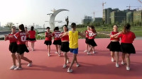 城城广场舞《北京的金山上》赛前双人舞演练，跳的真好