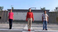 美籍华人夫妇来中国学鬼步舞了，大家看看跳得好不好！