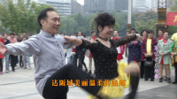 策巴子广场舞：《橄榄树下痴心的新娘》武汉江汉区兰华舞蹈队