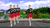 气质女孩广场舞《小河淌水》姑娘跳的真好看，看完心情特别好！