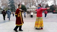 苌子明老师与夫人星期六于莲花池广场共舞