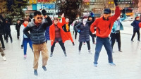 延吉广场舞 天寒地冻无所惧 站在草原望北京