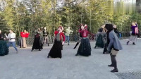 北京紫竹院广场舞《最炫民族风 》，老师教的认真，队员学的认真