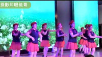 成都新都快乐姐妹花广场舞《水月亮》，中国男子奔腾队周年庆节目