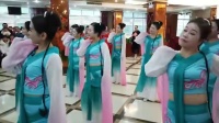 南县虞美人舞蹈队表演《釆微》！南县广场舞协会首届联谊会2020.1.6花絮
