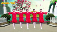 欢快喜庆的广场舞《东北姑娘》热情豪爽，舞步优美，好听好看