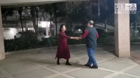 海滨花园广场欧姐夫妻俩《双人舞》
