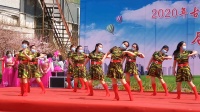 2020古交市群众春季全民健身活动启动仪式，自然资源局舞蹈队展演《加油武汉加油中国》。