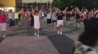 （54）广场舞《心里芷着你》学习跳。徐淡吟老师白色连衣裙?????