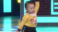 2岁小孩跳广场舞，节奏感太强悍了，太逗了、萌翻了