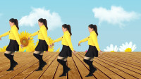 精选广场舞《公虾米》歌曲真有意思，舞步简单欢快大家一起嗨！