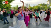 太原人的民族舞蹈：阿连老师与常好老师幽默风趣广场舞