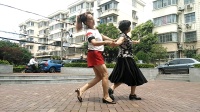 上海姐妹广场舞「站着等你三千年」双人舞