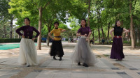 紫竹院杜老师广场舞《心之寻》舞步专业，轻盈好看