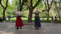 紫竹院广场舞《卓玛》好听的歌曲，好看的舞蹈，赏心悦目