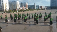 市民广场舞刚学的藏族舞《吉祥如意》视频。制作:葛占友。