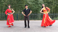 紫竹广场舞《再唱山歌给党听》大气优美的民族舞，姜老师领舞