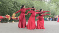 紫竹院广场舞《鸿雁》杜老师优美的舞姿，非常好看
