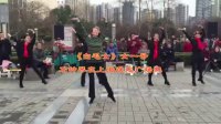 舞剧《白毛女》女一号石钟琴，如今在上海跳起广场舞。身手如此矫健，婀娜多姿！