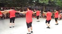 灵寿县南托村广场舞《泉水叮咚》。