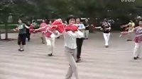 《欢天喜地奔小康》(北京广场舞)