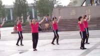 红歌广场舞中心队齐老师< 阳光女孩>