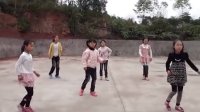 建设中小学生跳广场舞
