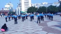 广东省韶关市仁化县城口镇广场舞健身队表演《雪莲》