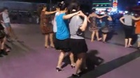 湖北广水群印健身舞蹈队《快三拉花，台踩二套，套马杆广场舞》