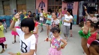 嘉祥县仲山镇狼东村小童星幼儿园广场舞《我从草原来》舞蹈视频