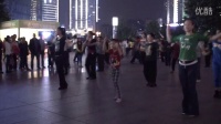2013年10月5日观音桥广场舞。凤凰飞