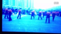 五宝广场舞9人变队形舞动中国