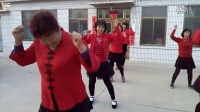 长甸糖糖广场舞队    广场舞《跳到北京》
