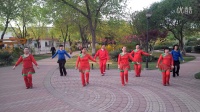 天津珠江公园姐妹团广场舞(最美最美)编舞；